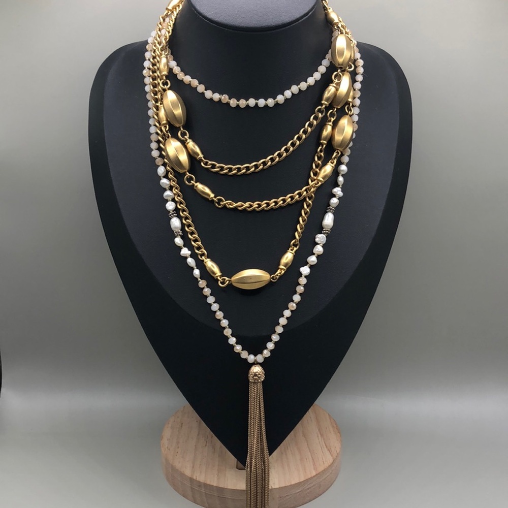 Elegant Gold and White Layered Necklace